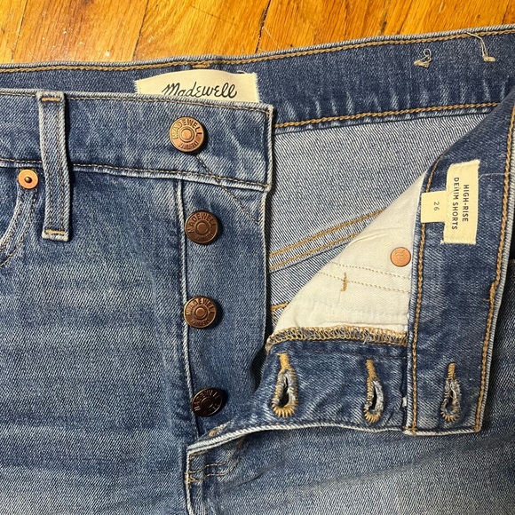 Madewell High Rise Button Fly Shorts - Picture 3 of 5